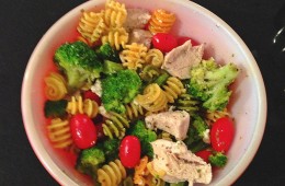 [Recipes] High Protein, Gluten-Free, Chicken Feta Pasta Salad