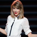 Taylor Swift’s ‘Shake It Off’ Syncs Up Perfectly With This 1989 Aerobics Video [Video]
