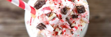 protein shake, protein smoothie, peppermint bark protein shake, peppermint bark protein smoothie, protein shake diet, protein shake recipes, peppermint protein shake, protein shakes, best protein shake, best protein shakes, protein shakes for women, protein shakes for weight loss, whey protein shake